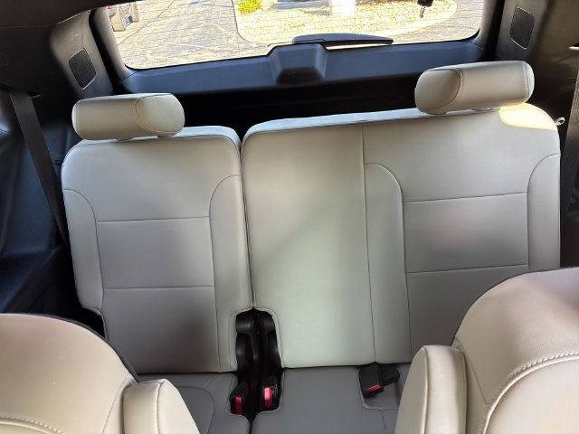 Used 2022 Chevrolet Traverse LT AWD/4WD image 17