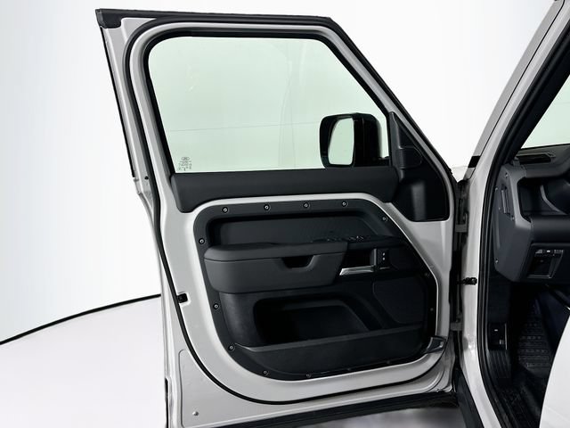 New 2026 Land Rover Defender 110 S AWD/4WD image 11