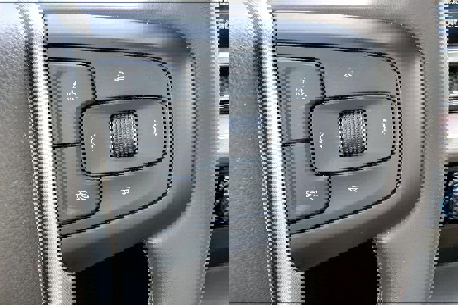 Certified 2023 GMC Sierra 1500 SLT image 22