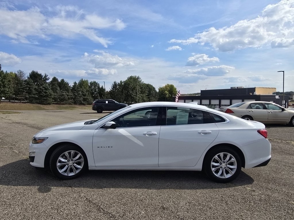 Used 2024 Chevrolet Malibu LT image 11