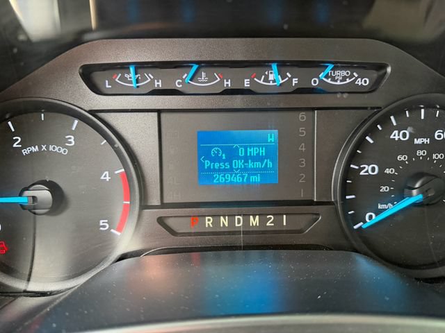 Used 2017 Ford F550 4x4 Regular Cab Super Duty image 23