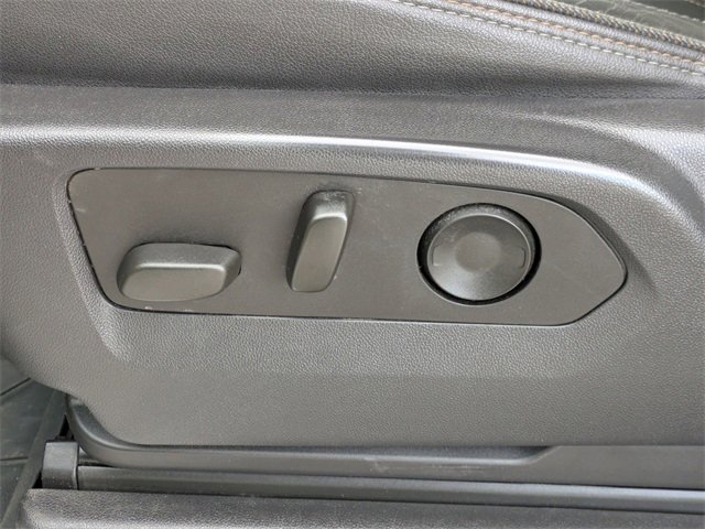 Used 2023 Chevrolet Silverado 1500 High Country w/ Technology Package image 21