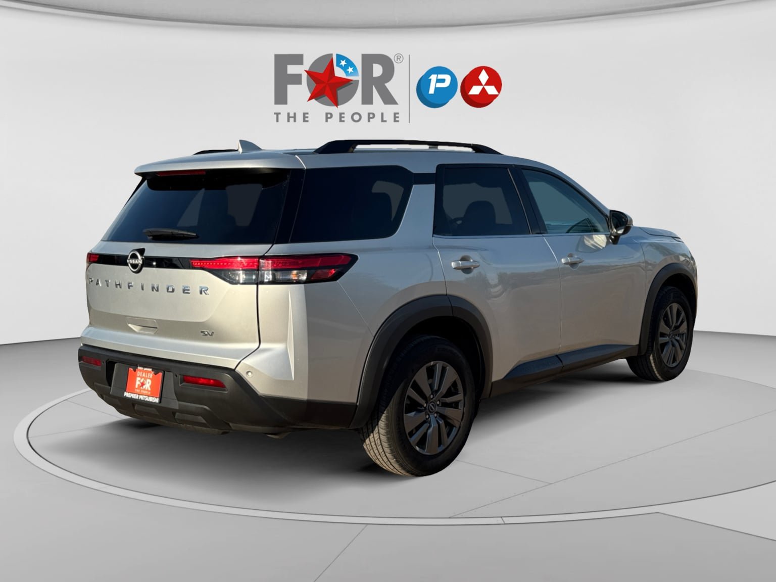 Used 2024 Nissan Pathfinder SV FWD image 5