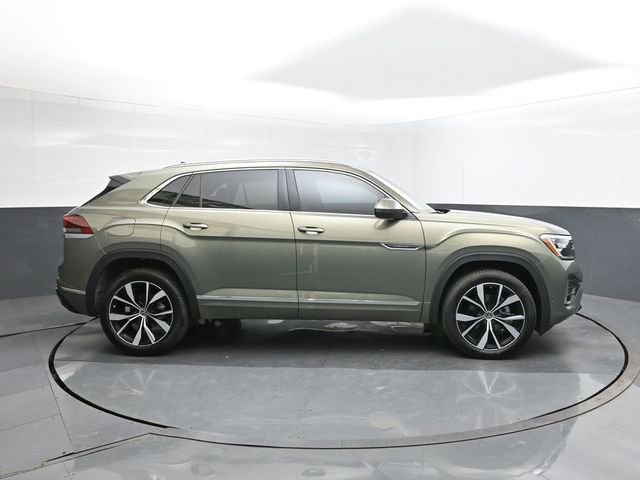 New 2025 Volkswagen Atlas Cross Sport SEL Premium R-Line AWD/4WD image 26
