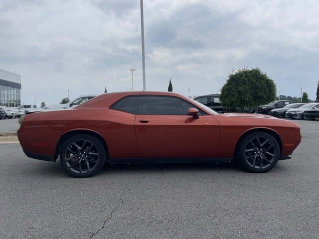 Used 2020 Dodge Challenger SXT w/ Plus Package image 8