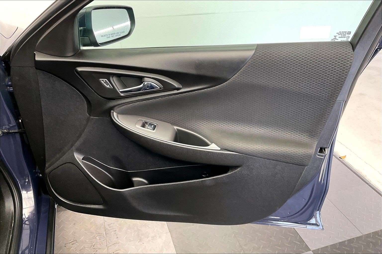 Used 2025 Chevrolet Malibu LT FWD image 26