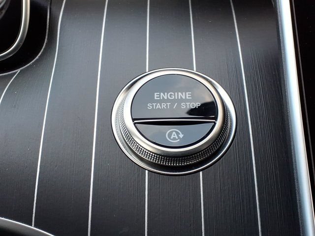 New 2026 Mercedes-Benz C 300 4MATIC Sedan image 25