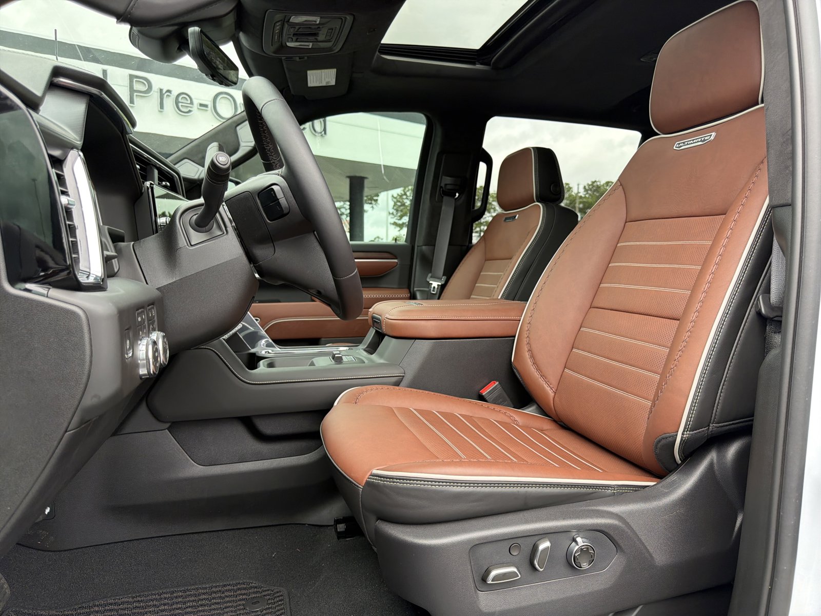 New 2026 GMC Sierra 3500 Denali Ultimate AWD/4WD image 14