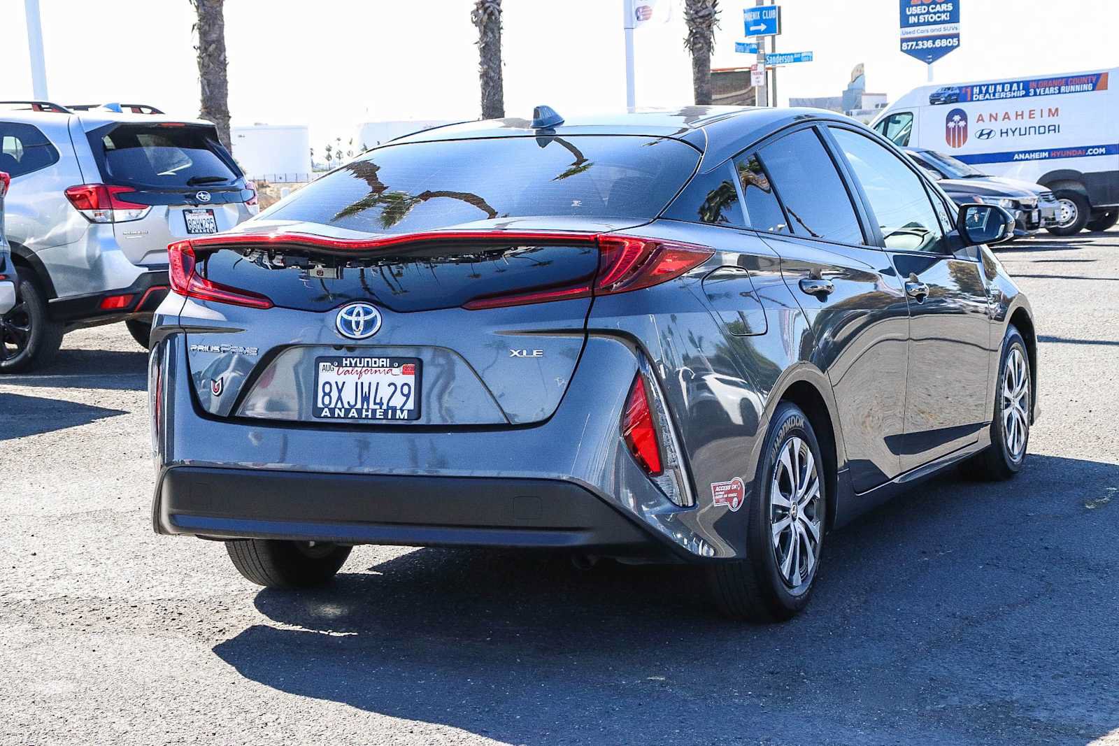 Used 2022 Toyota Prius Prime XLE FWD image 7