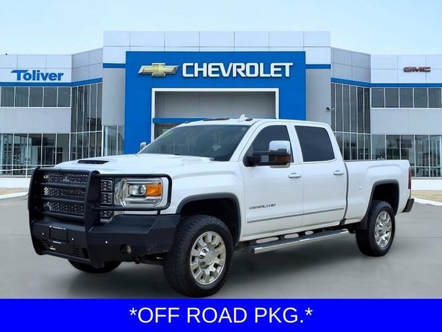 Used 2019 GMC Sierra 2500 Denali w/ Duramax Plus Package AWD/4WD image 3