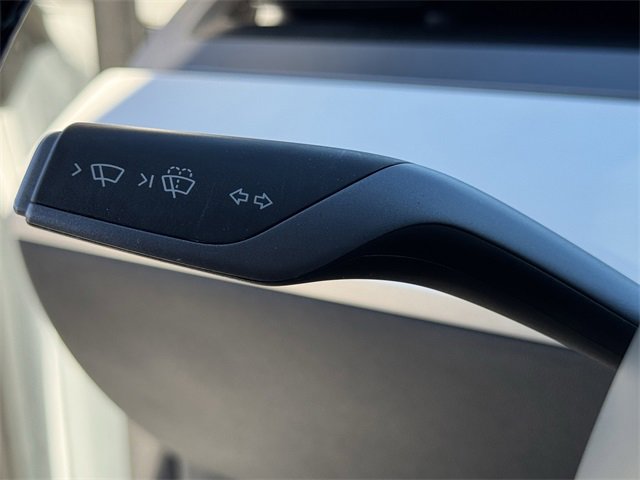 Used 2023 Tesla Model Y Long Range image 24