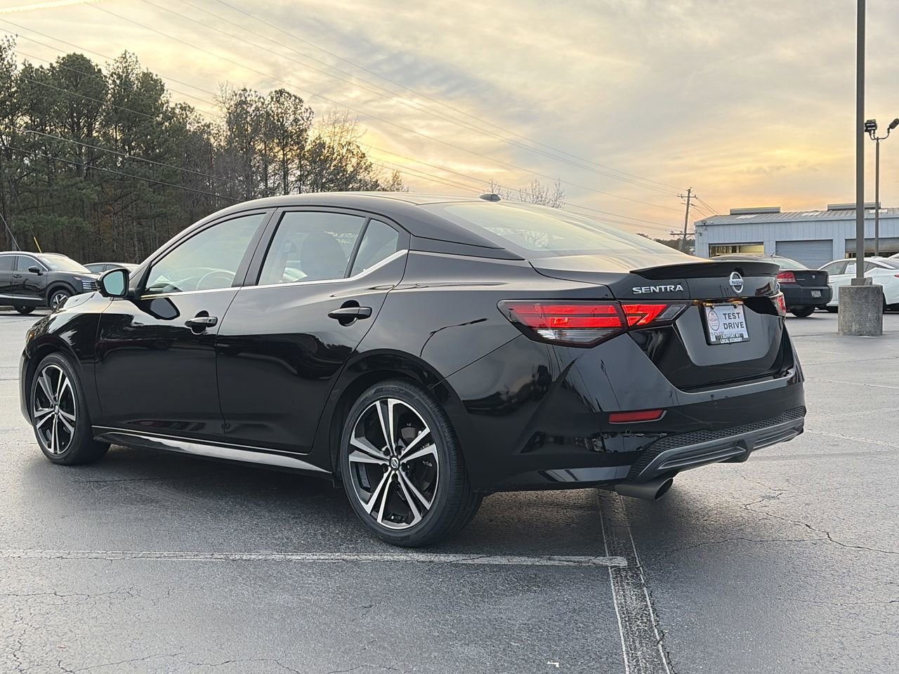 Certified 2023 Nissan Sentra SR w/ SR Premium Package image 3