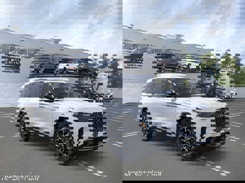 New 2026 Lincoln Nautilus Premier w/ Equipment Group 102A image 7