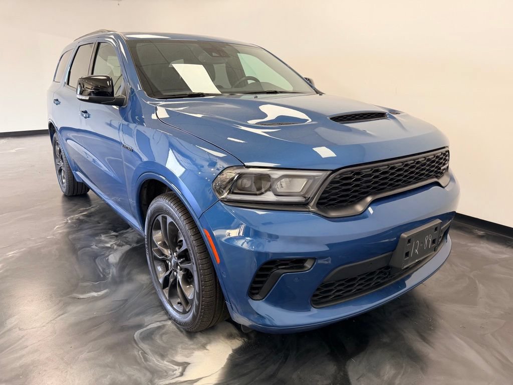 Used 2024 Dodge Durango R/T w/ Blacktop Package AWD/4WD image 28