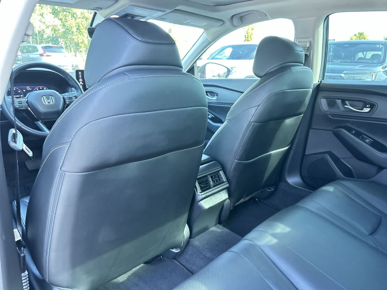 Used 2023 Honda Accord Touring image 14