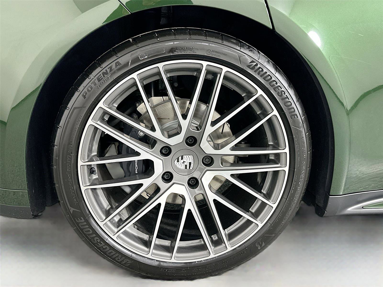 Certified 2026 Porsche Panamera 4 AWD/4WD image 13