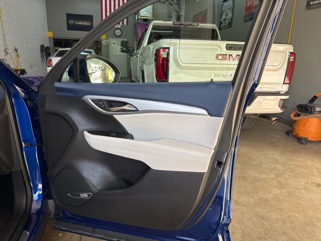 Used 2024 Buick Envision Avenir image 13