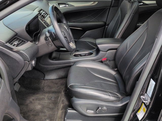 Used 2015 Lincoln MKC AWD w/ Equipment Group 102A Reserve image 8