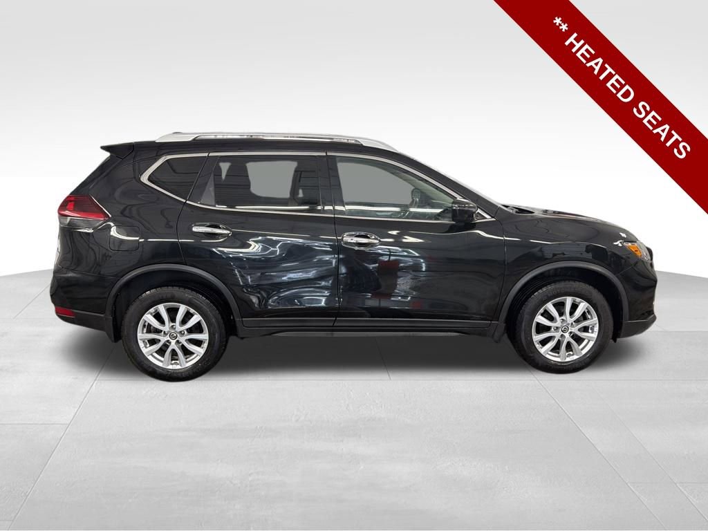 Used 2020 Nissan Rogue SV image 5
