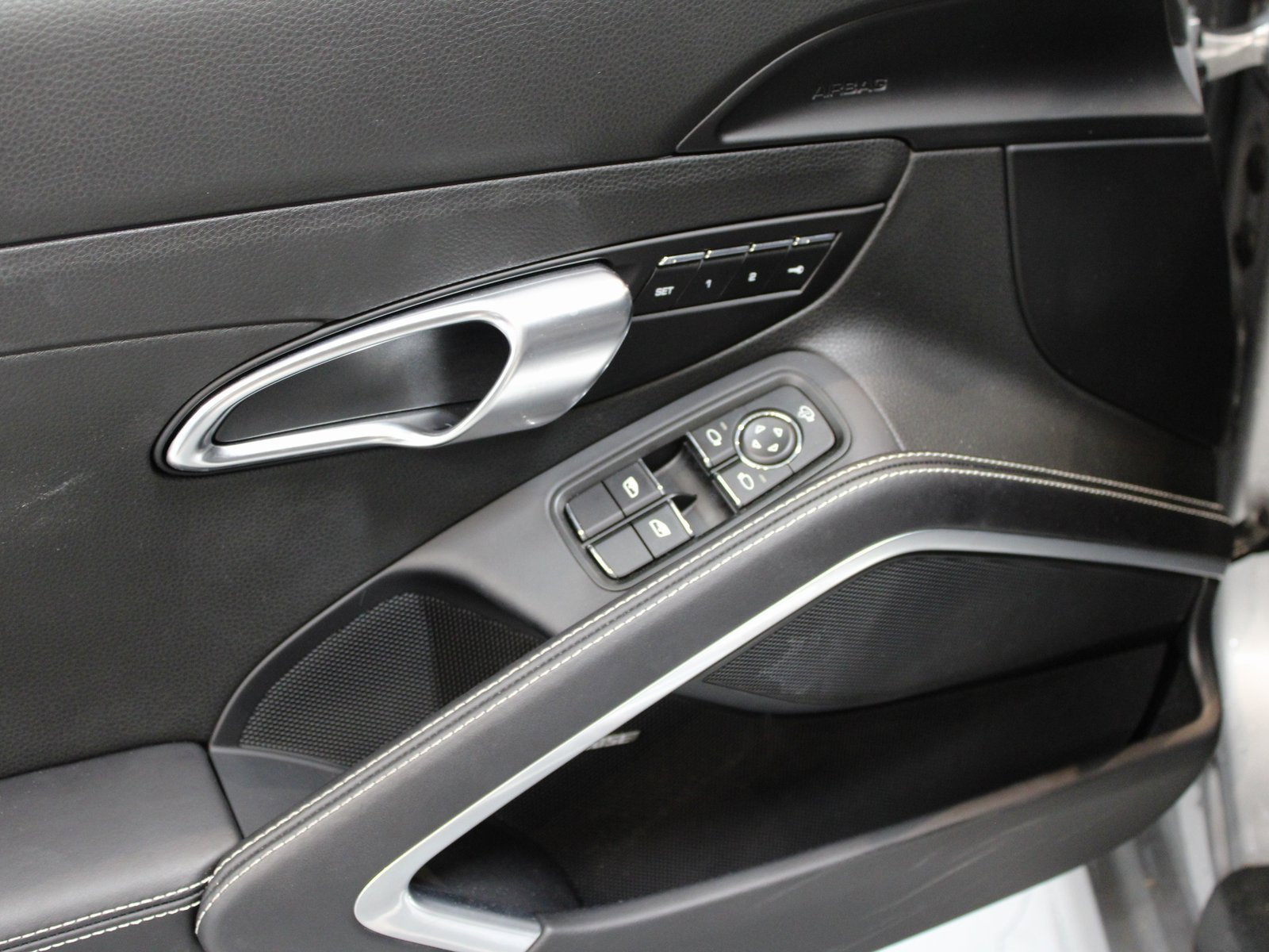 Used 2024 Porsche 718 Boxster image 26