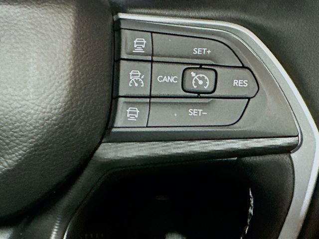 New 2025 Jeep Grand Cherokee Altitude image 29