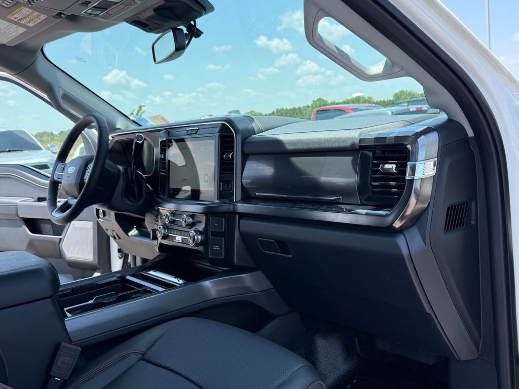 New 2026 Ford F250 Lariat w/ Chrome Package AWD/4WD image 18