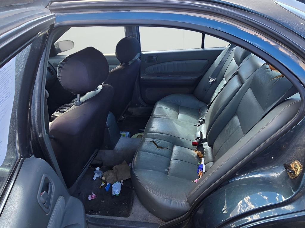 Used 1999 Nissan Maxima image 13