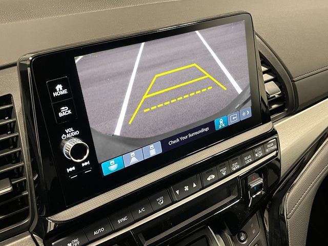 New 2026 Honda Odyssey Touring image 23