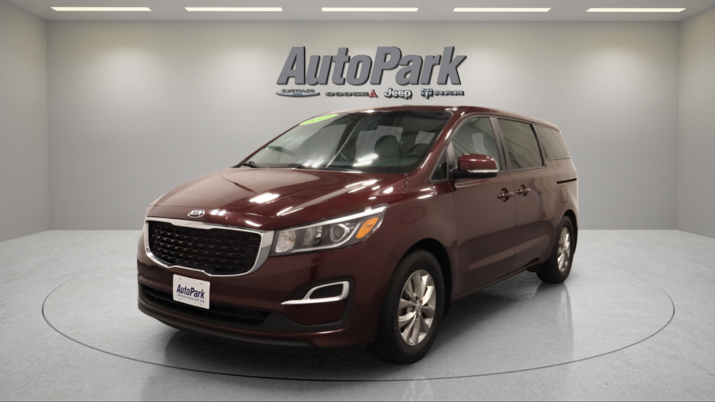 Used 2019 Kia Sedona LX FWD image 3