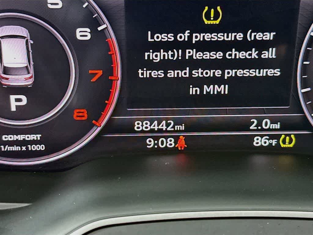 Used 2017 Audi Q7 3.0T Prestige AWD/4WD image 20