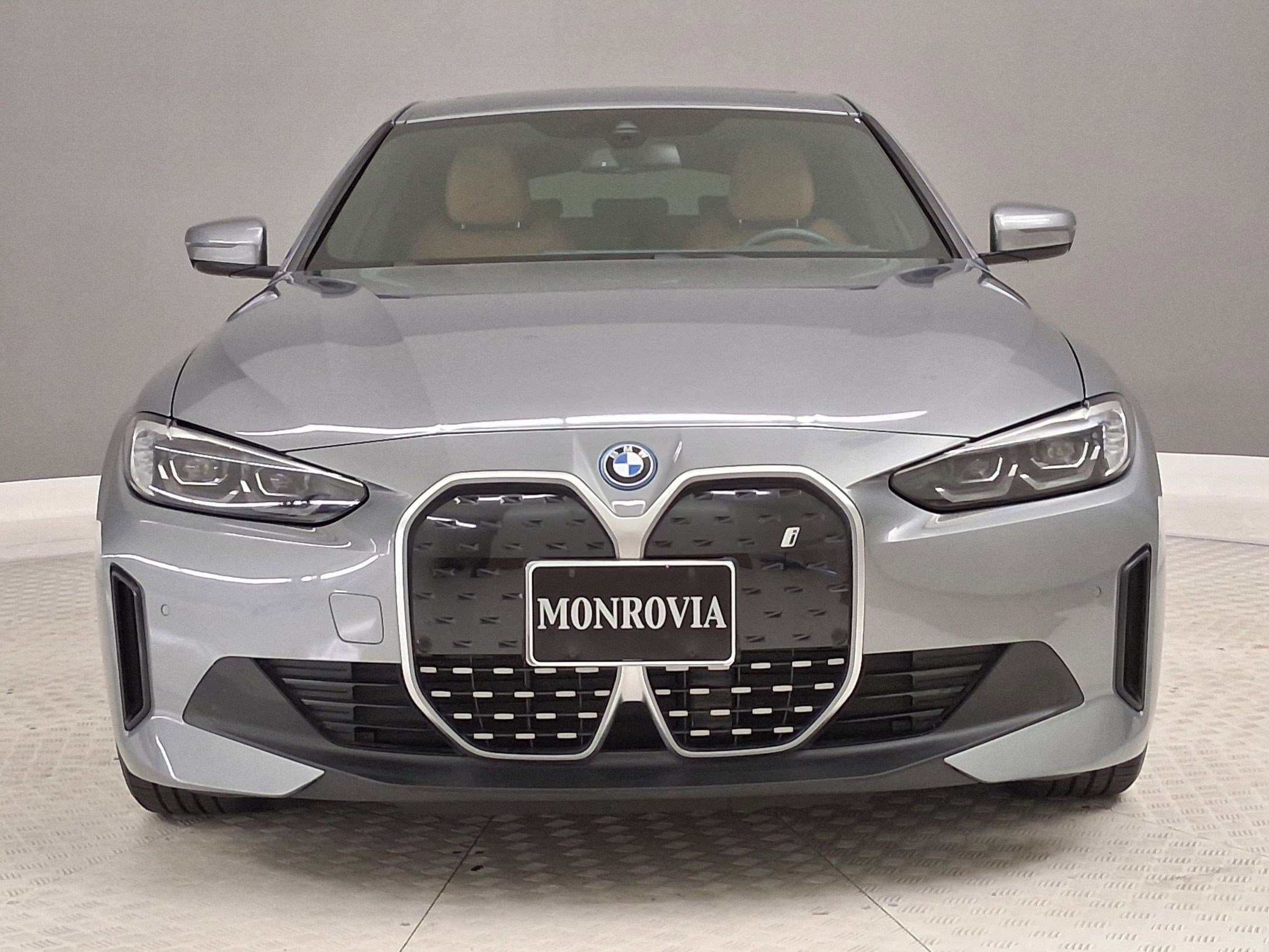 Used 2023 BMW i4 eDrive40 w/ Premium Package RWD image 4