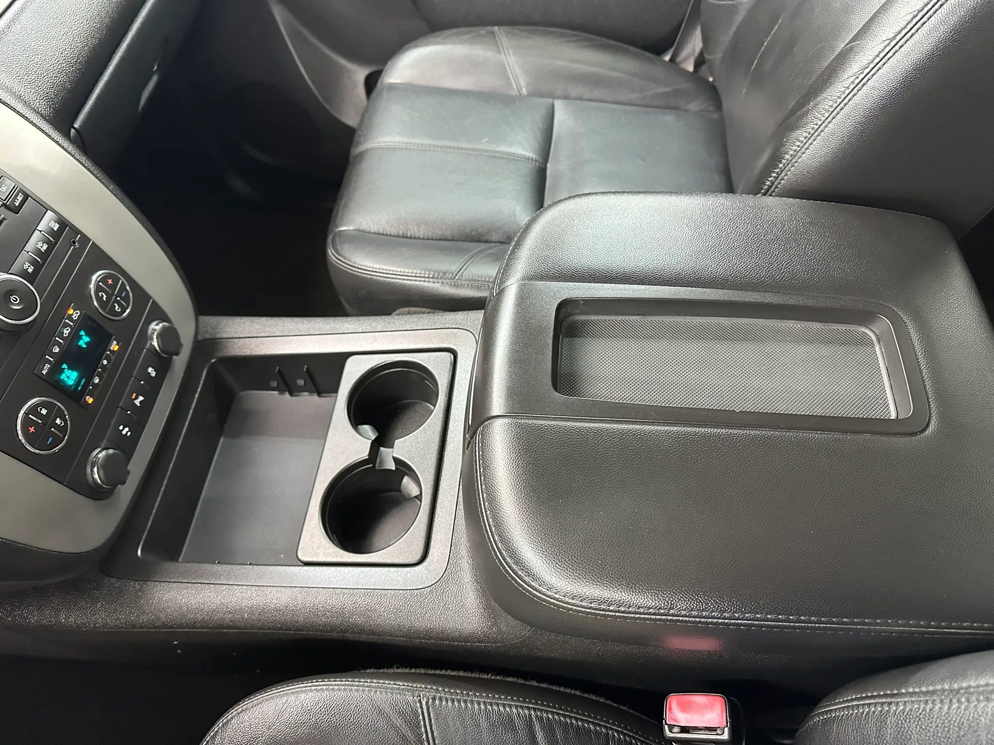 Used 2012 Chevrolet Silverado 1500 LTZ AWD/4WD image 27