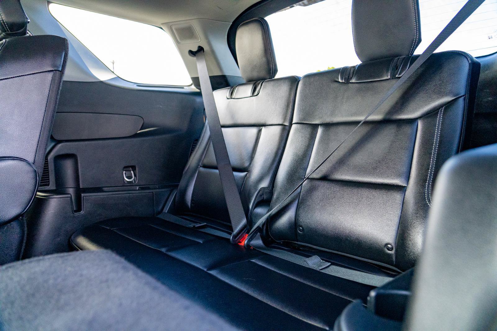 Used 2024 Ford Explorer Limited RWD image 19