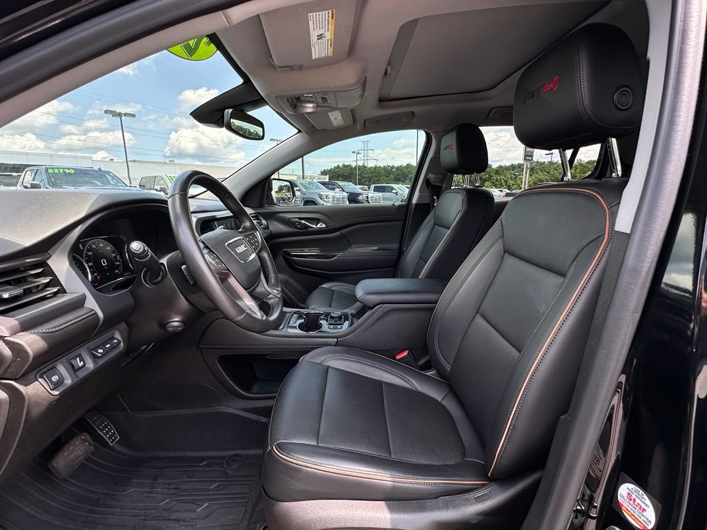 Used 2022 GMC Acadia AT4 w/ Technology Package AWD/4WD image 19