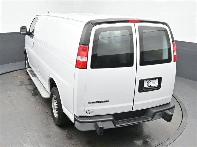 Used 2024 Chevrolet Express 2500 w/ Driver Convenience Package image 29