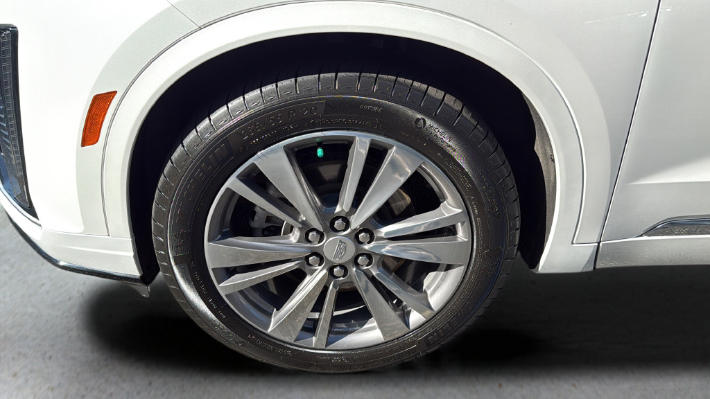 Used 2021 Cadillac XT6 Premium Luxury AWD/4WD image 16