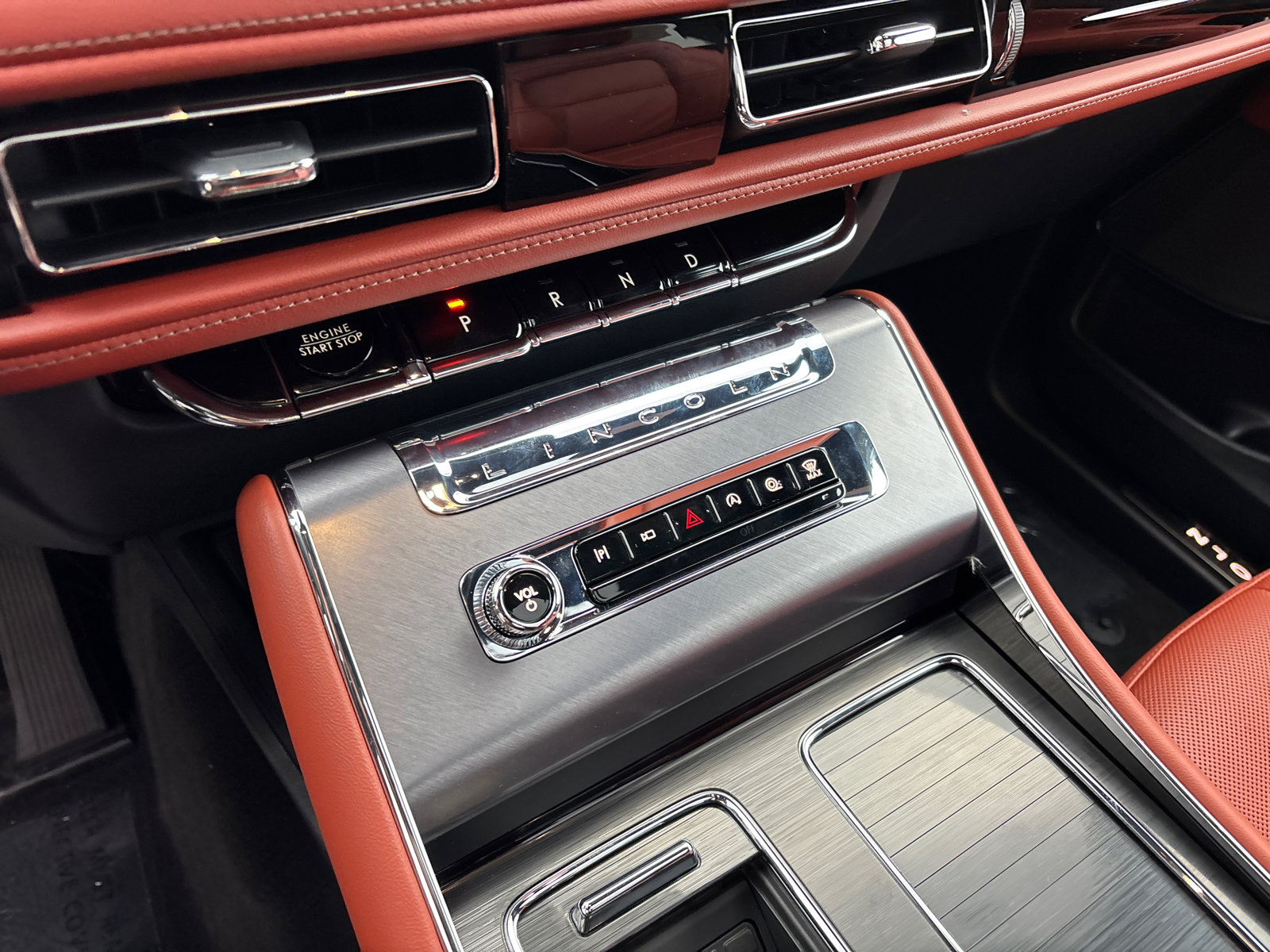 New 2025 Lincoln Aviator Reserve w/ Illumination Package image 24