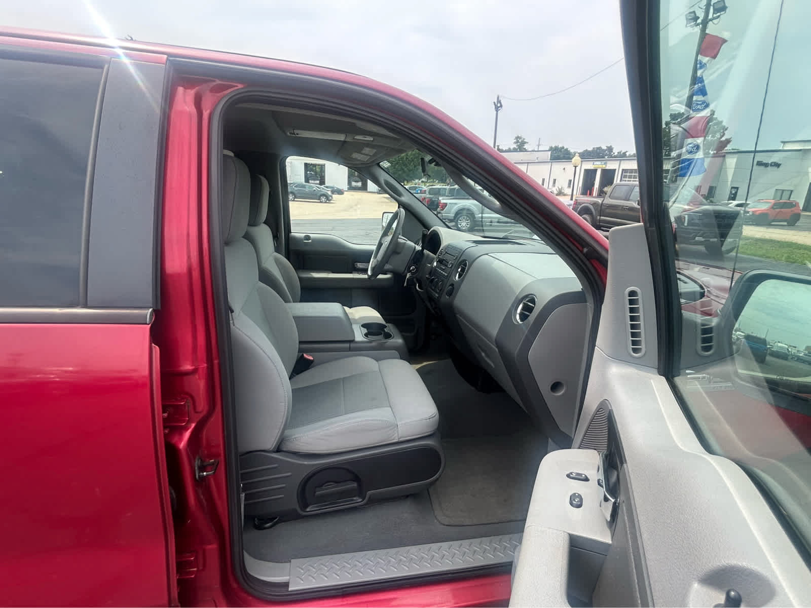 Used 2007 Ford F150 XLT RWD image 14