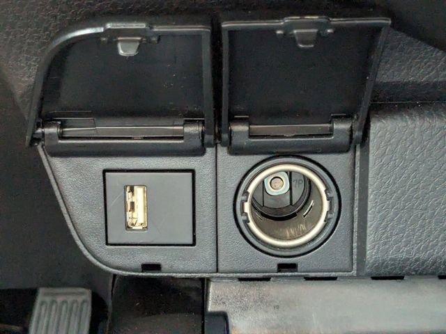 Used 2024 Toyota Camry SE FWD image 21