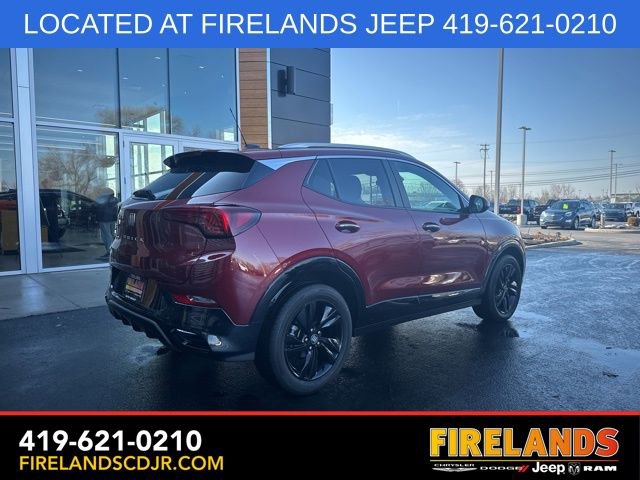 Used 2025 Buick Encore GX Sport Touring image 10