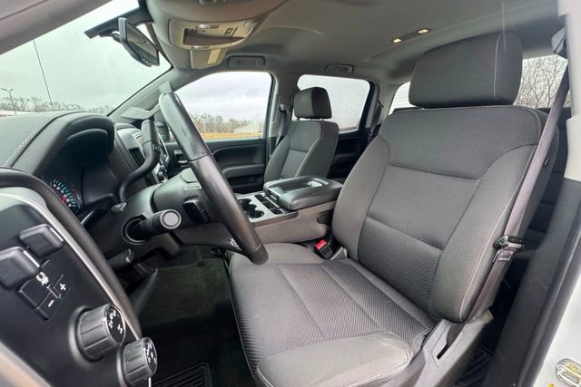 Used 2017 GMC Sierra 2500 SLE w/ SLE Preferred Package image 27