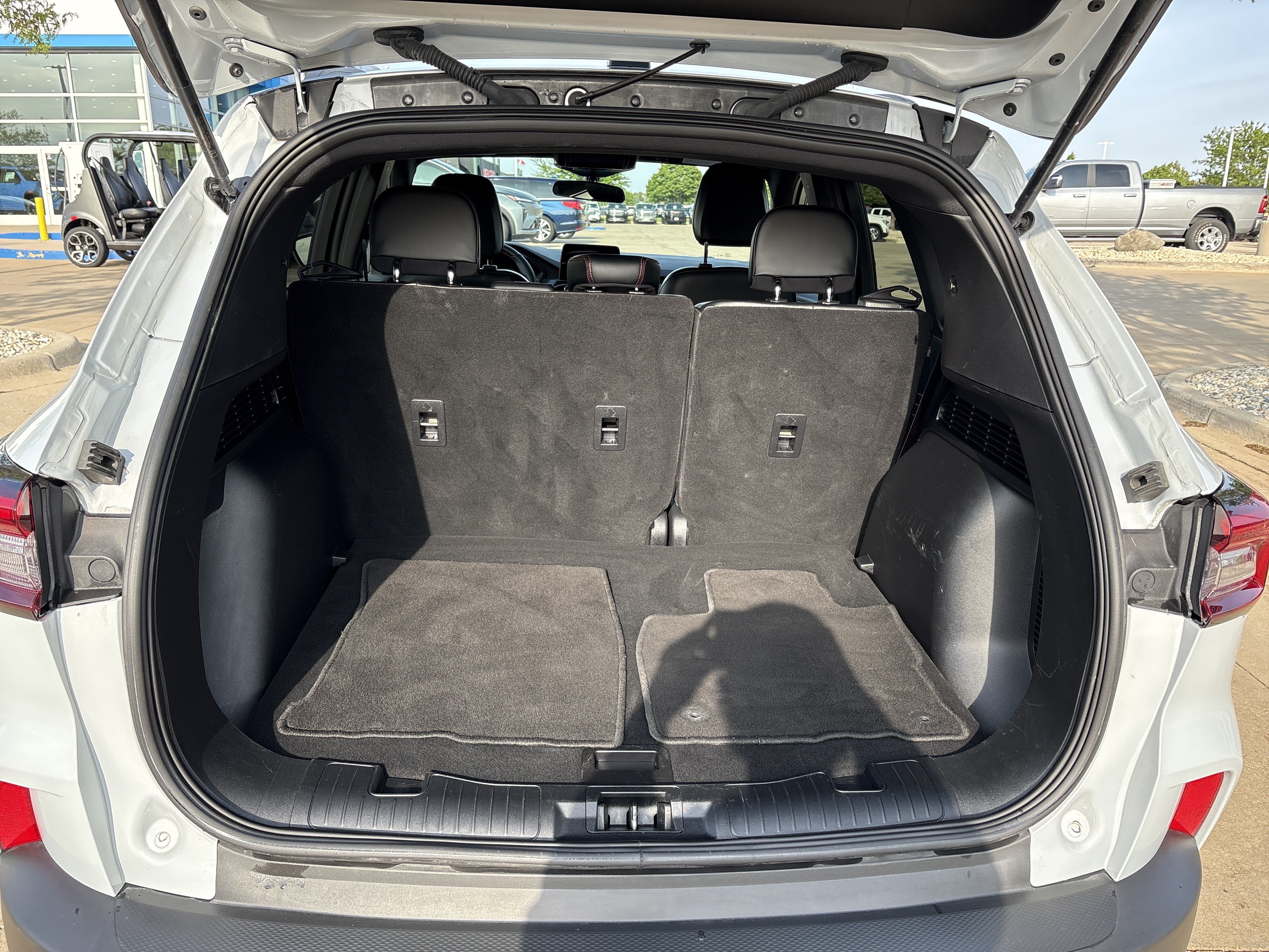 Used 2025 Ford Escape ST-Line AWD/4WD image 12