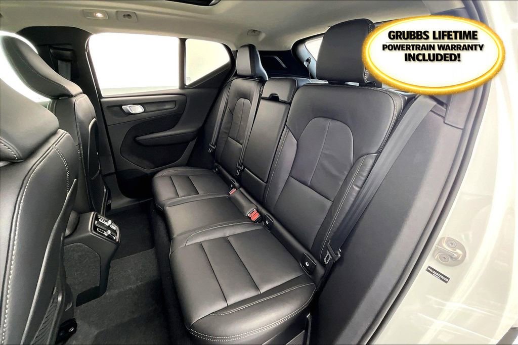 New 2026 Volvo XC40 B5 Core image 29