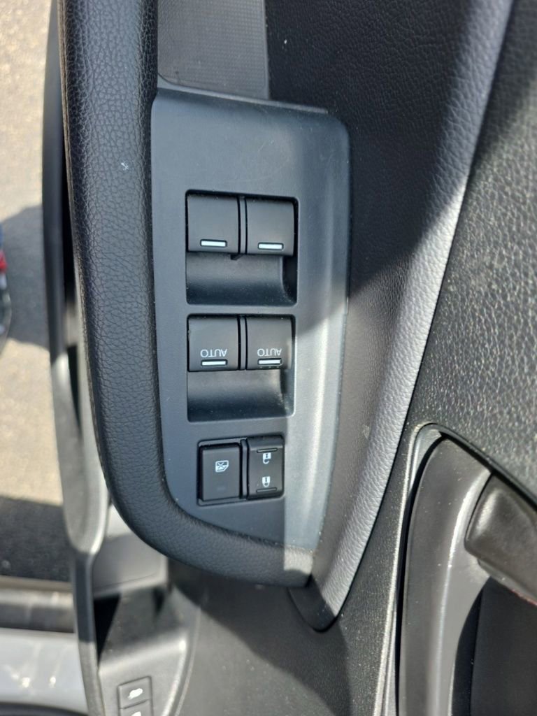 Used 2023 Honda Passport EX-L image 12