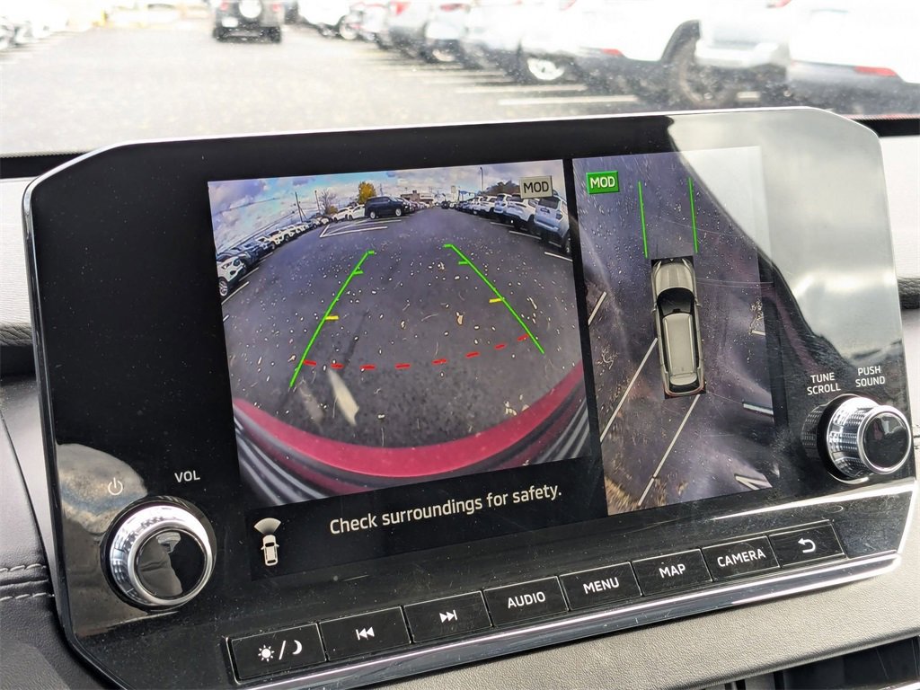 Used 2024 Mitsubishi Outlander SE image 28