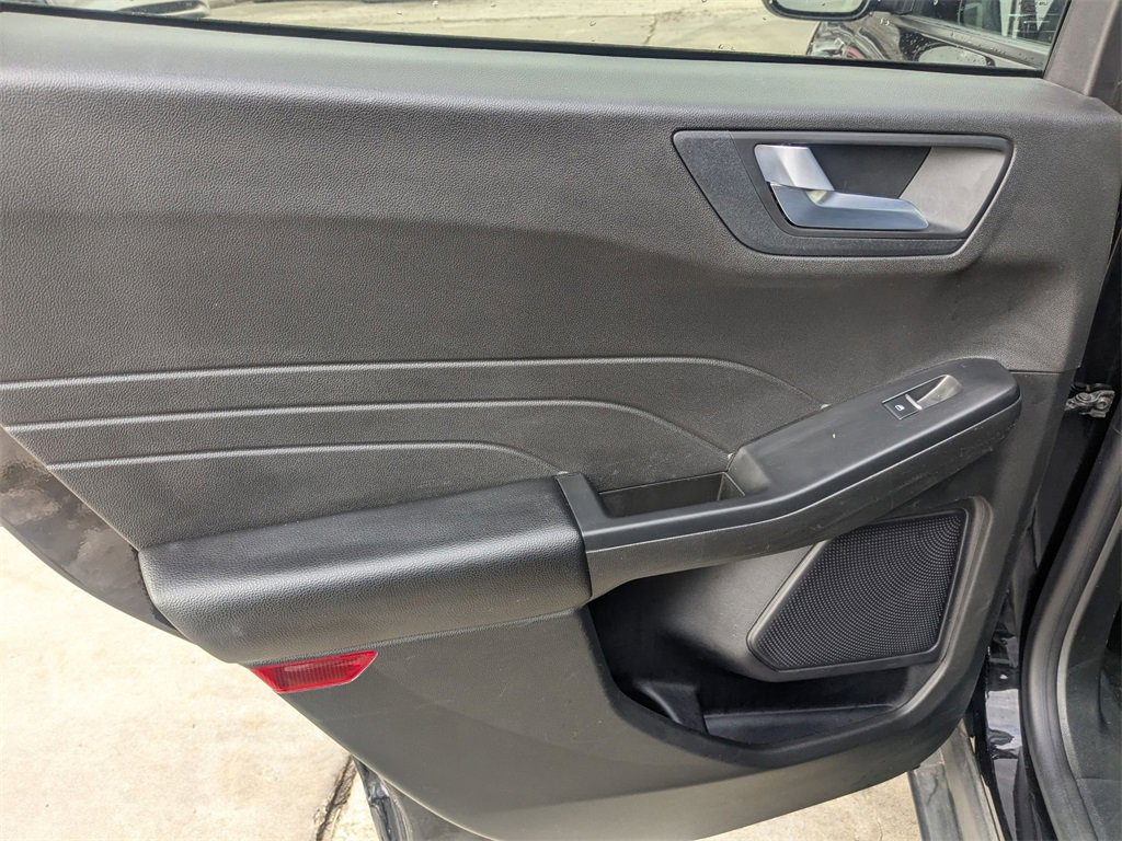 Used 2024 Ford Escape ST-Line image 24