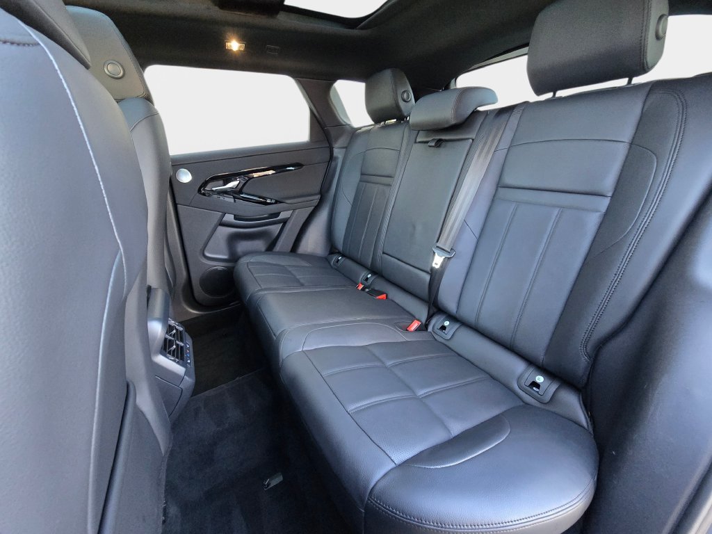 Used 2024 Land Rover Range Rover Evoque Dynamic SE AWD/4WD image 17