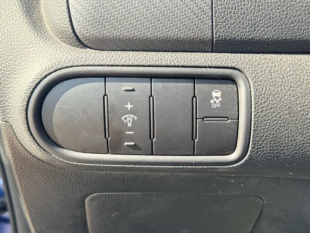 Used 2018 Kia Forte S FWD image 26