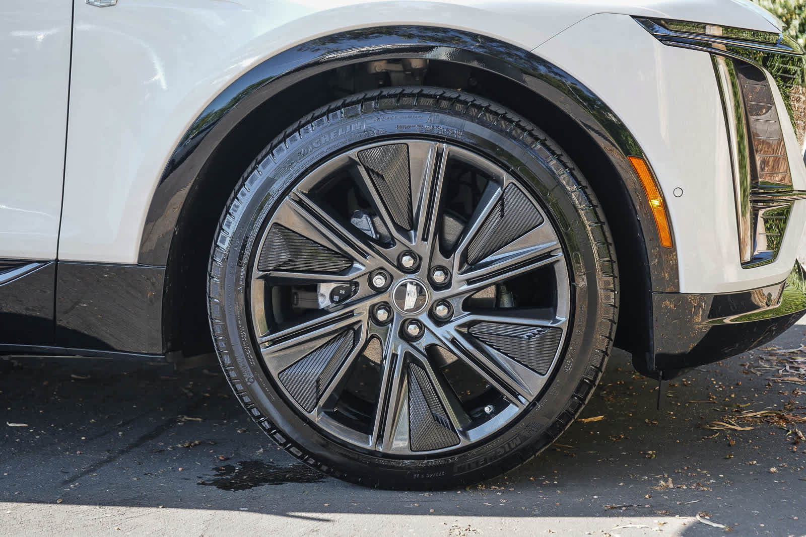 Used 2025 Cadillac Lyriq Sport w/ Nappa Leather Package RWD image 9
