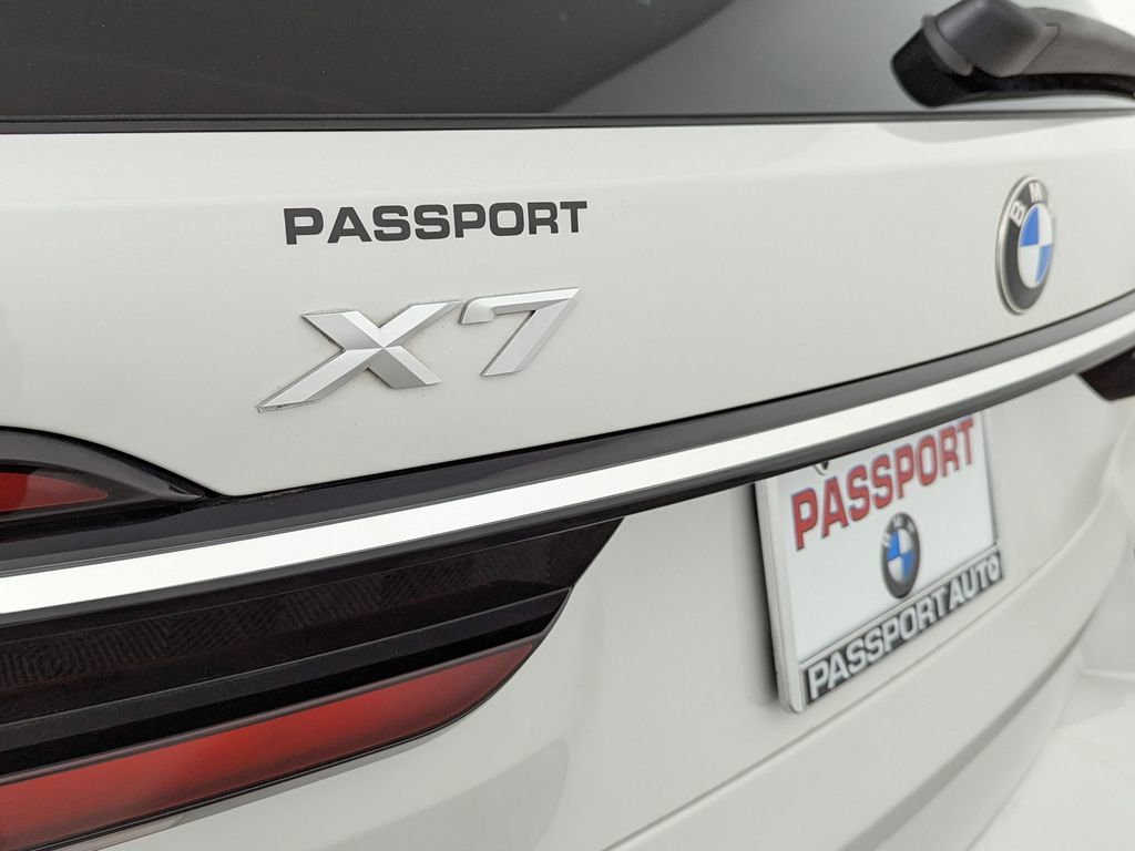 Used 2023 BMW X7 xDrive40i image 10